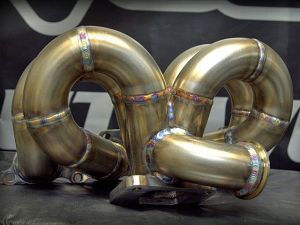 B and D Series AC Ramhorn Header