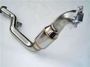 Invidia  Polished Divided Wastegate Downpipe with High Flow Cat